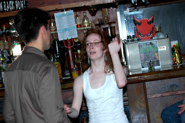 min 2005 11 06 sharkys 168